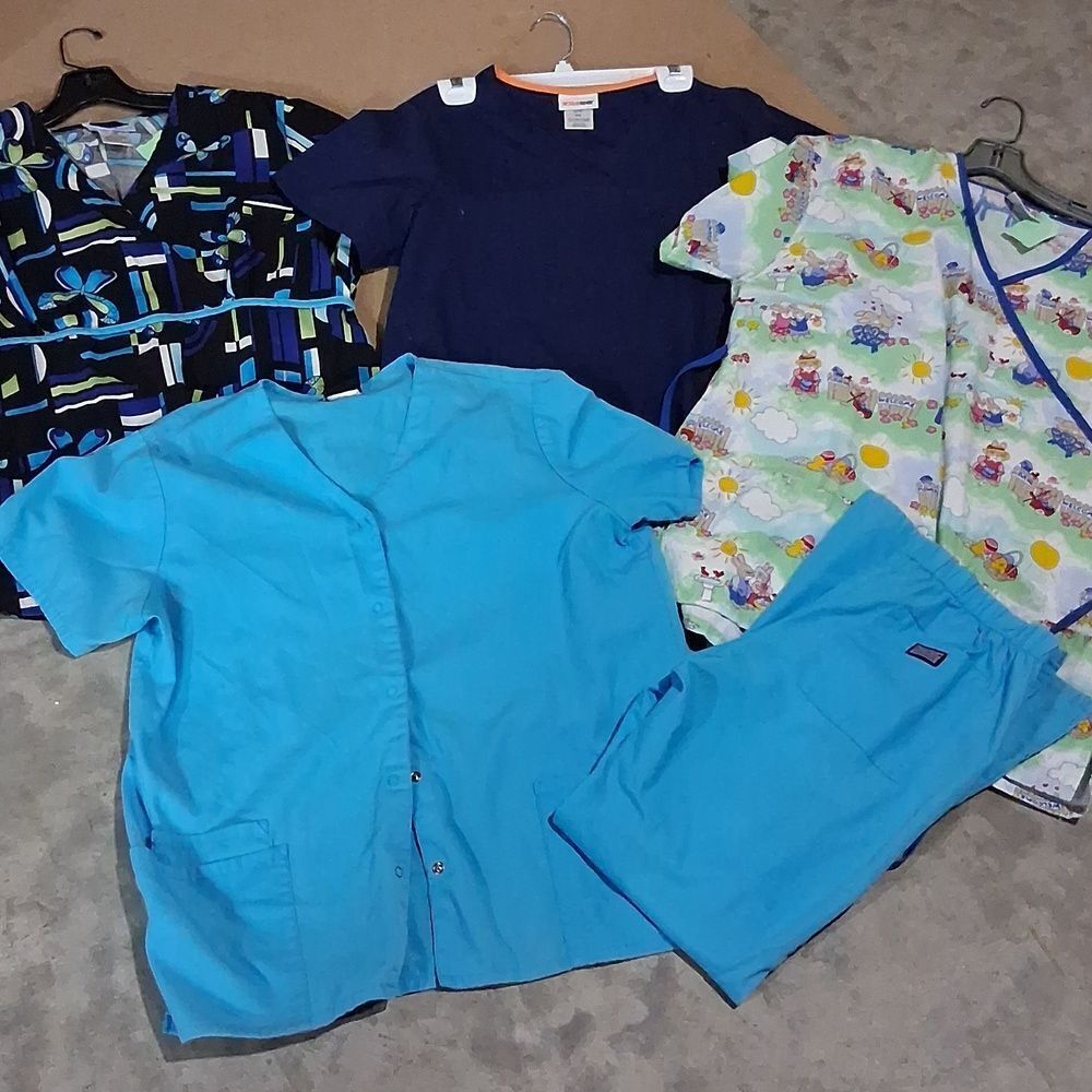 Small-Medium Size scrubs-5 Pc. Brands are SB Scrubs, Cherokee, Scrubstar.